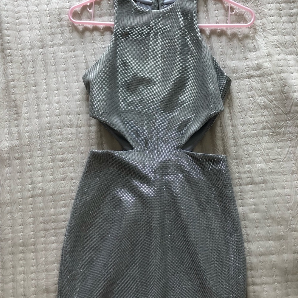 Cutout mini body con dress